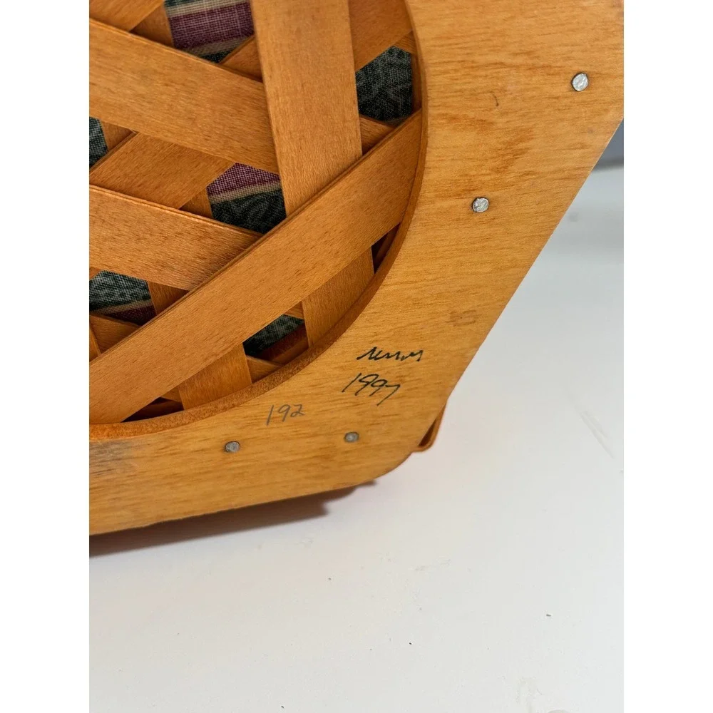 Longaberger Christmas Collection 1997 Edition Snowflake Basket Hexagon Liner